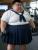 ネトウヨさあ鍛えるときくらいセーラー服から着替えろよ