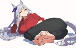 484021 B