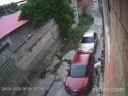 2423983 B