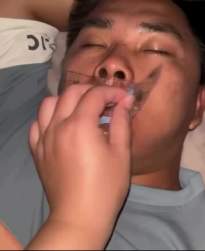 1428568 B