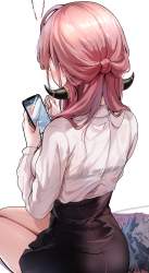 705160 B