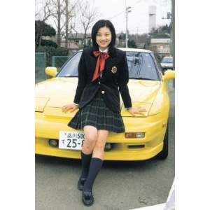 71999 B