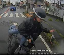 354425 B