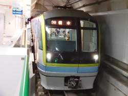 121425 B