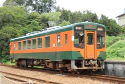 70882 B