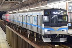 326999 B
