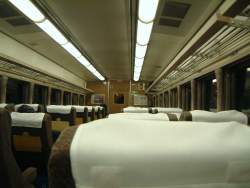 648181 B