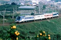 275710 B