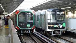 551621 B