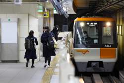 311874 B