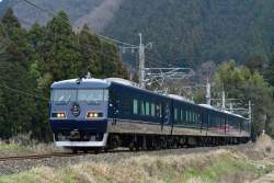 352976 B