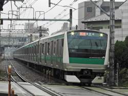 123048 B