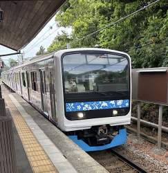 214944 B