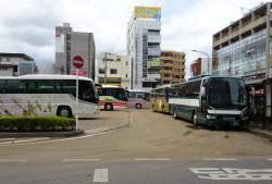 390718 B