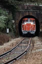 145782 B