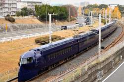 352278 B