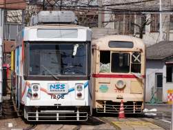 317127 B