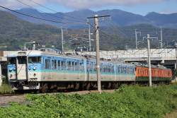 651395 B