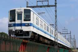 251462 B