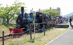 611239 B