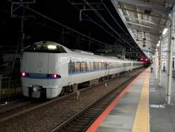 251821 B