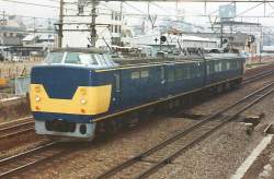 247102 B