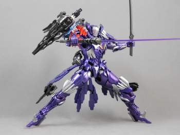 523207 B