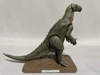 2287683 B