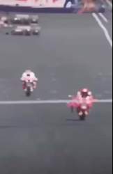 1077593 B