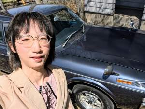 2022900 B