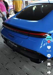 1424571 B