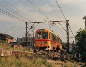 369086 B