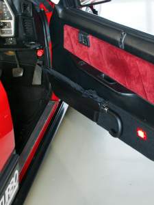 200323 B