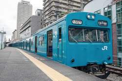 271781 B