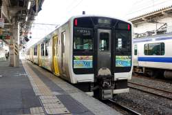 415236 B