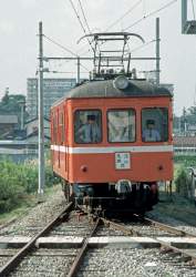 757861 B