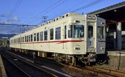 455526 B