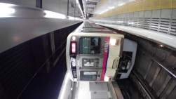 628569 B