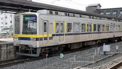 592090 B