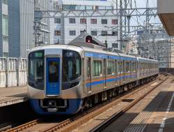 585511 B