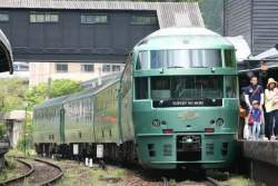 63032 B