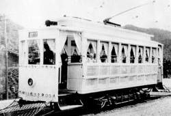 608772 B