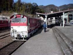 28204 B