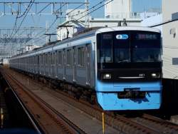 83642 B