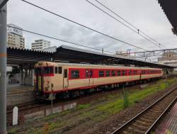 322176 B