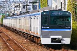 821330 B