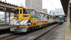 552149 B