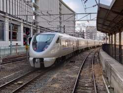 314324 B