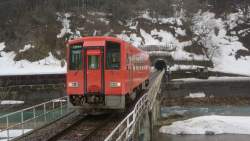216699 B
