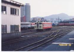 51693 B
